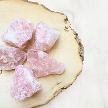 Load image into Gallery viewer, Rose Quartz (Raw)