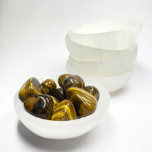 Load image into Gallery viewer, Selenite Bowl
