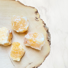 Load image into Gallery viewer, Orange Calcite (Raw)
