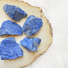 Load image into Gallery viewer, Sodalite (Raw)

