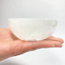 Load image into Gallery viewer, Selenite Bowl
