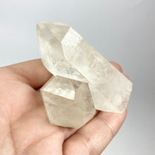 Load image into Gallery viewer, Clear Quartz (Cluster)
