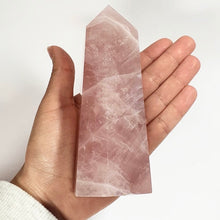 Load image into Gallery viewer, Rose Quartz (Generator) - Large
